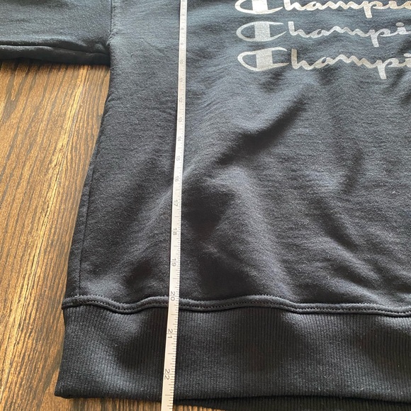 Champion Sweatshirt - Picture 14 of 14